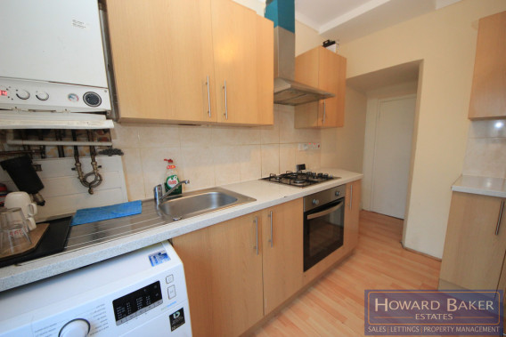 Property to Rent in Tenby Road, Edgware, London, United Kingdom