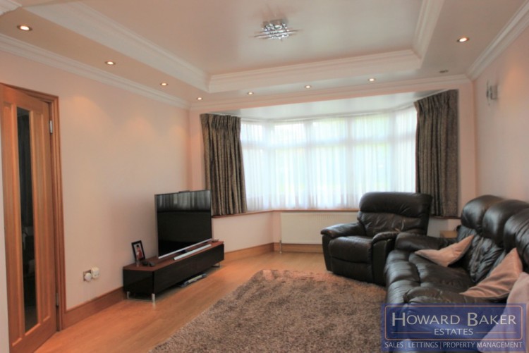 Property to Rent in Beverley Drive, Edgware, Edgware, United Kingdom