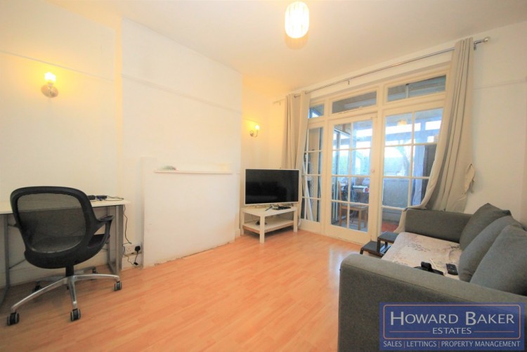 Property to Rent in St. Georges Avenue, Kingsbury, London, United Kingdom