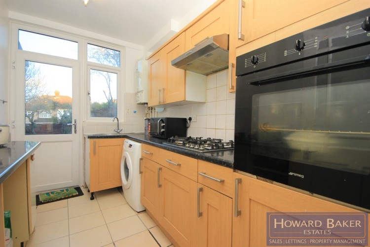 Property to Rent in St. Georges Avenue, Kingsbury, London, United Kingdom