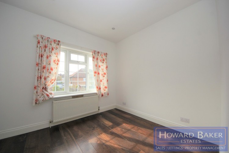 Property to Rent in Manor Way, Colindale, London, United Kingdom