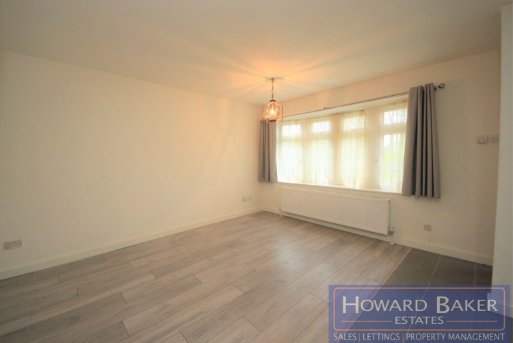 Property to Rent in Bramble Close, Stanmore, United Kingdom