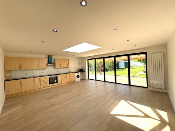 Property to Rent in Stag Lane, Edgware, Edgware, United Kingdom