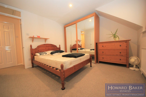 Photo 0